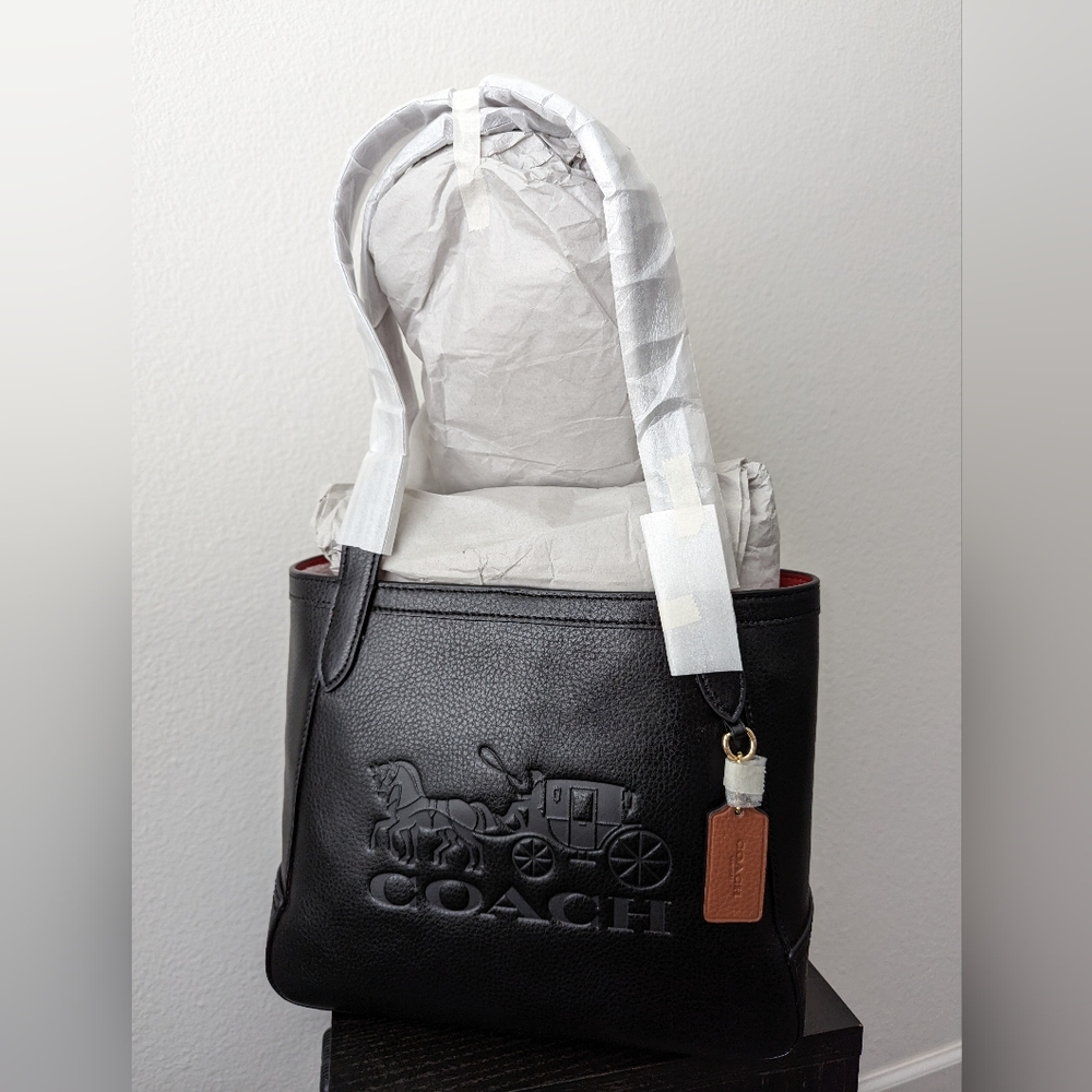 Coach Emblem Leather Horse & Carriage Tote 27 Black NWT